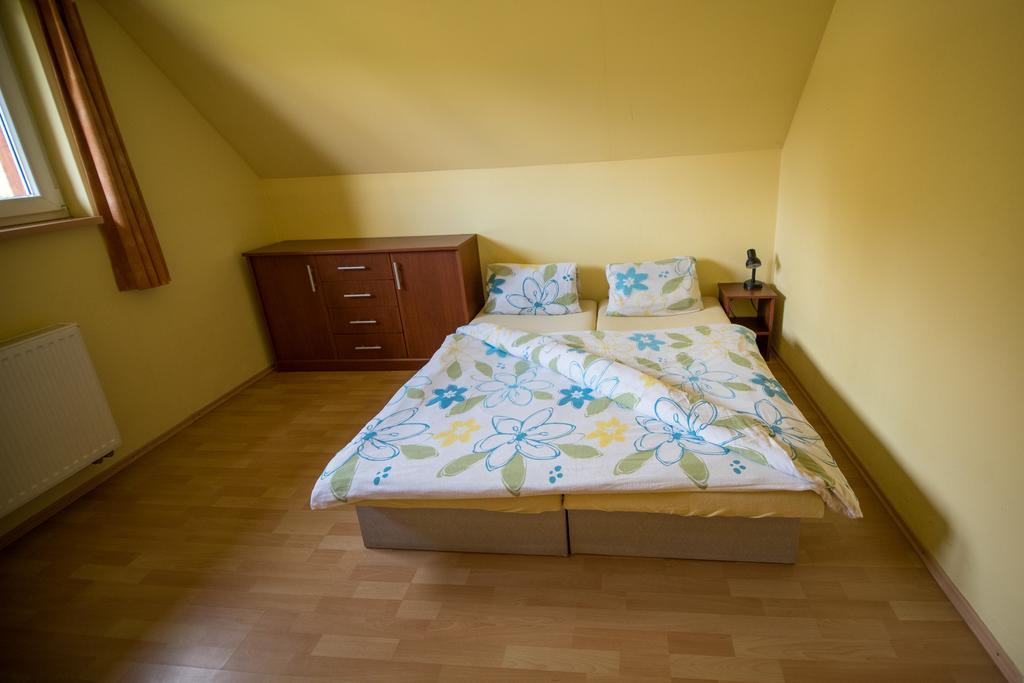 Privat U Raka Villa Liptovsky Trnovec Luaran gambar